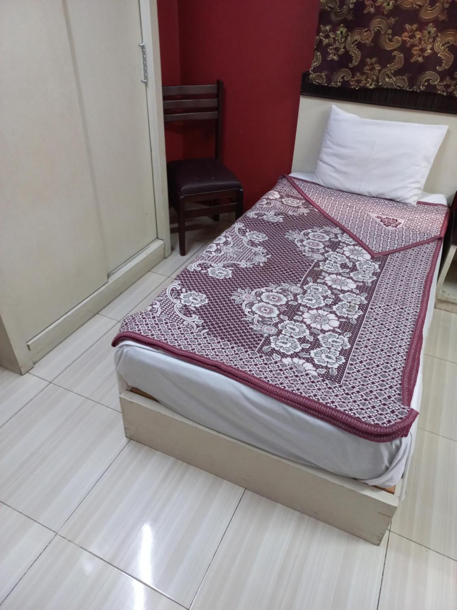 Hostel Isis 2