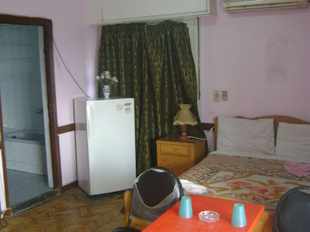 Isis 2 Hostel Cairo