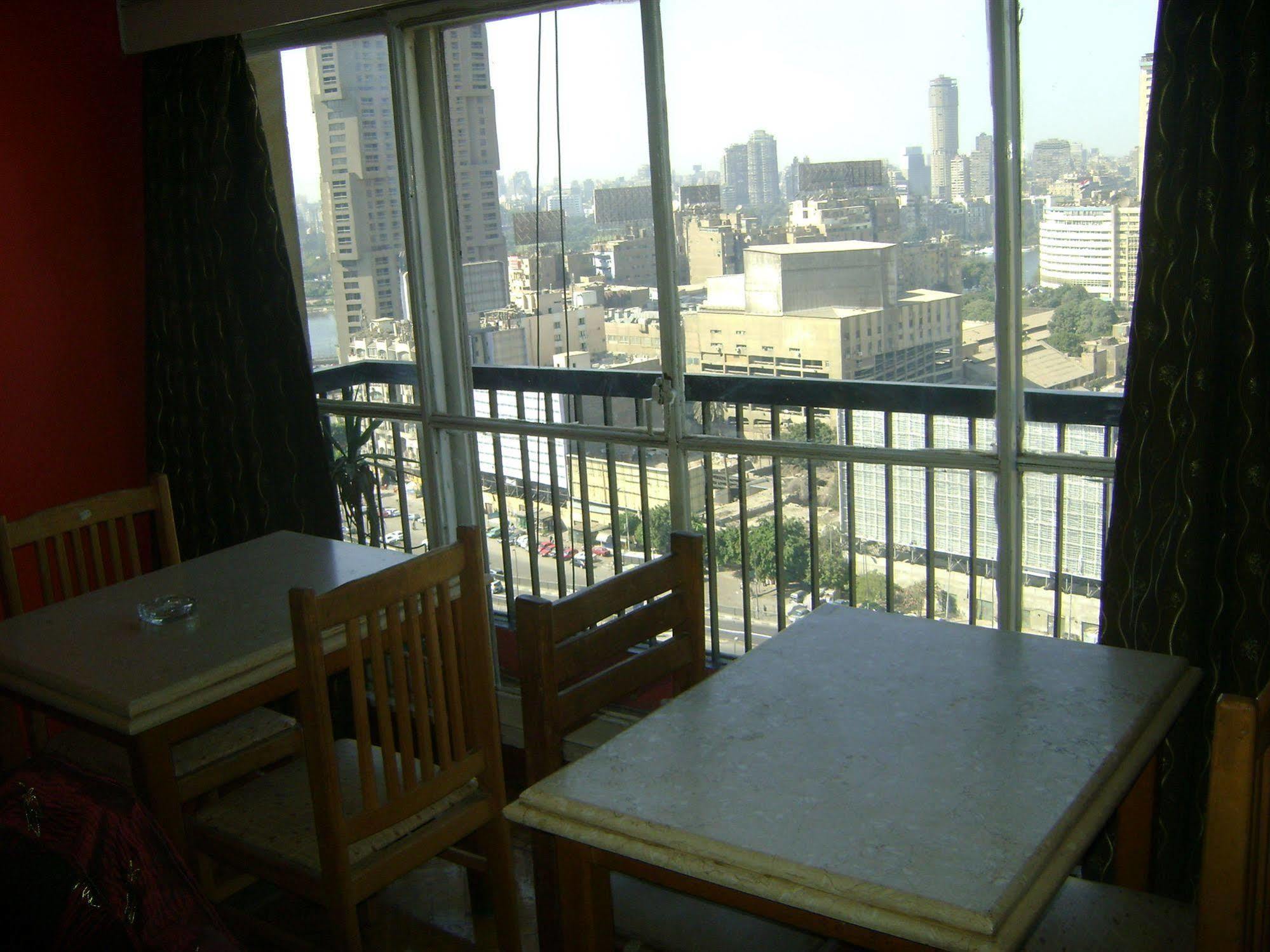 Isis 2 Hostel *