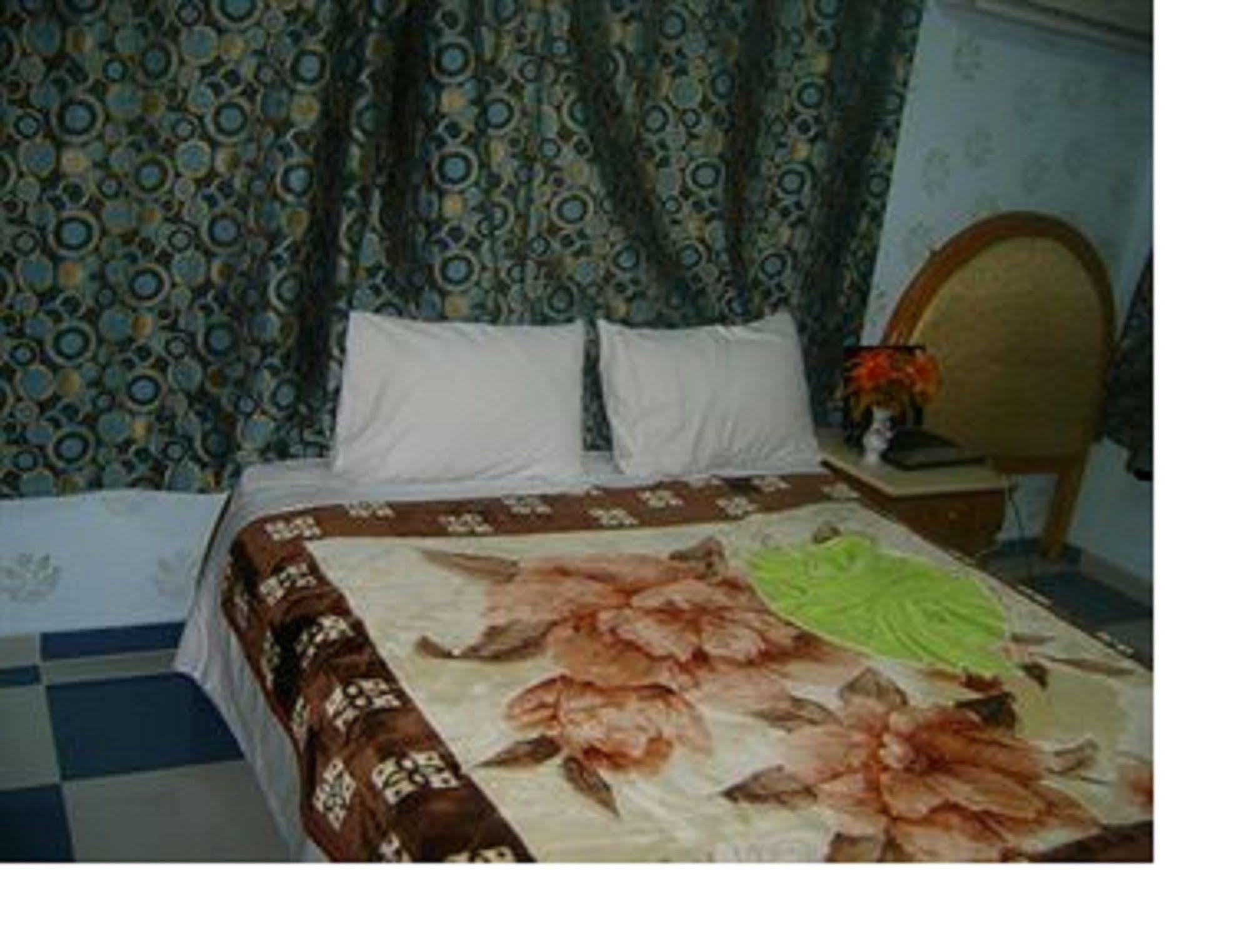 Hostel Isis 2